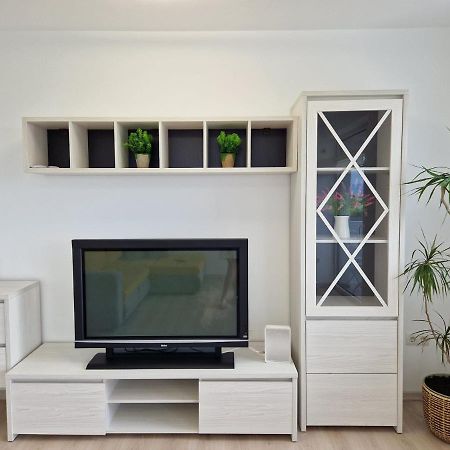 San Casa Apartment Sebes  Luaran gambar
