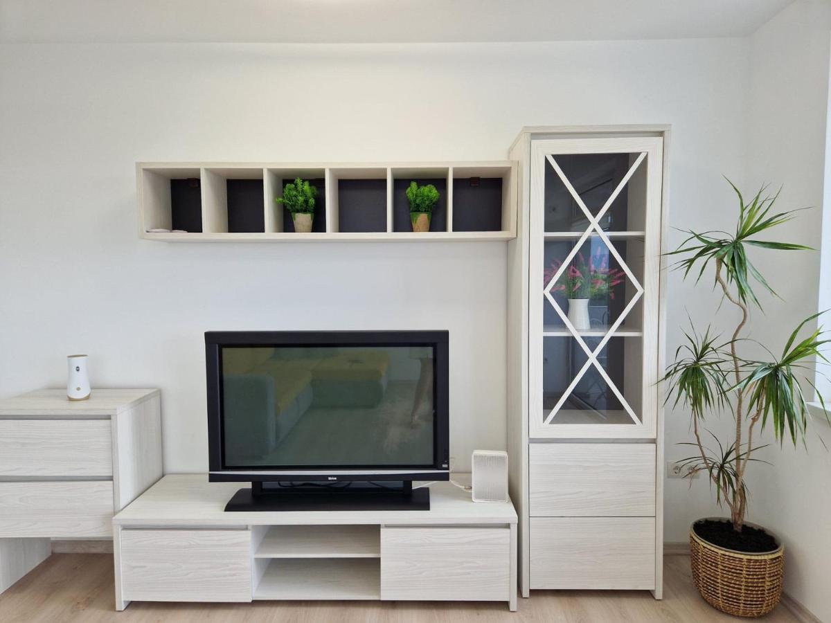 San Casa Apartment Sebes  Luaran gambar
